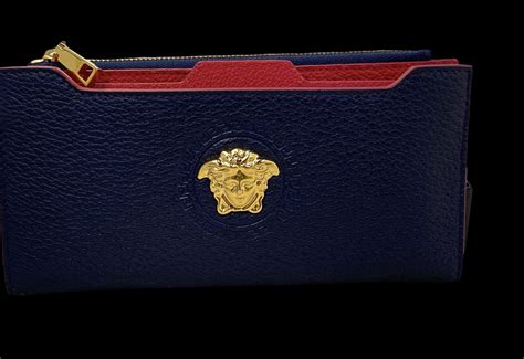 versace icon leather bifold wallet|Versace card case.